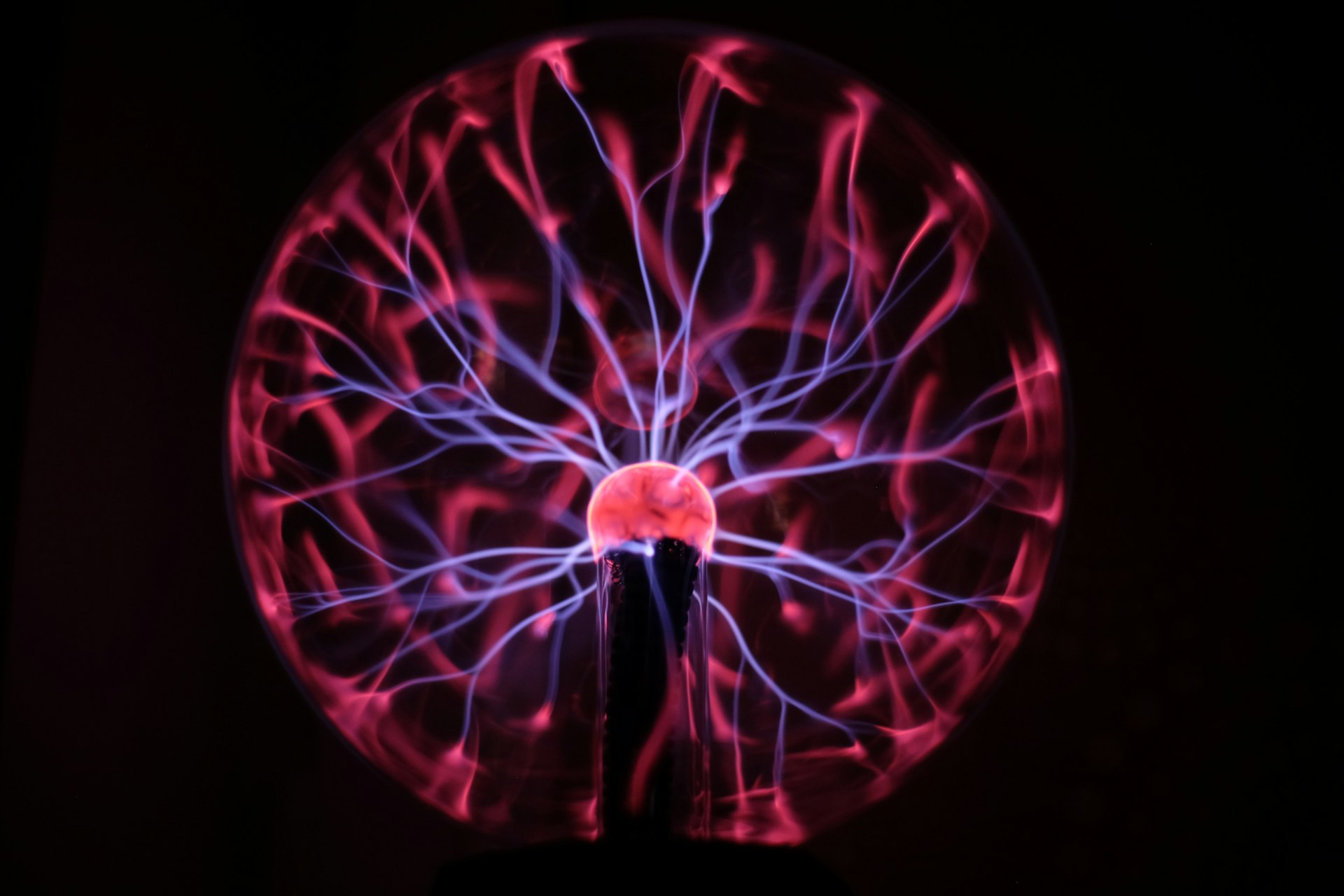 Breakthroughs in Neuroplasticity: Latest Neuroscience Advancements and Practical Pathways