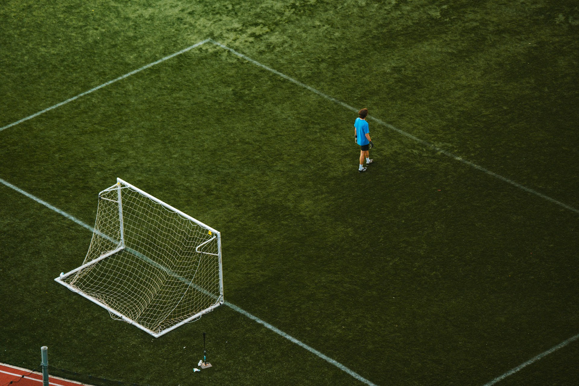 AI Refereeing in Professional Leagues: Transforming Sports Officiating for Accuracy and Fairness