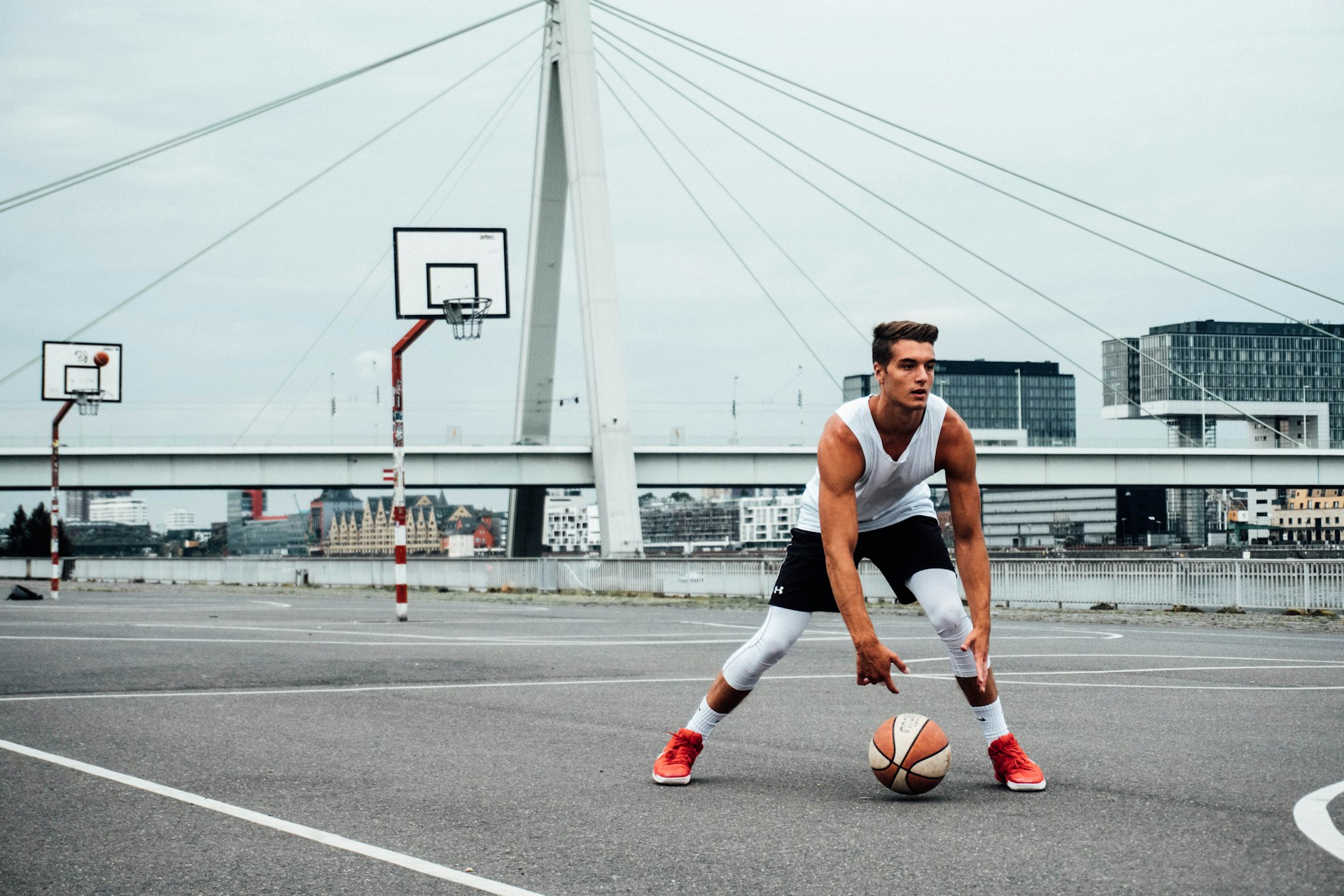 Unlocking Athletic Potential: How Wearable Technology Transforms Sports Performance