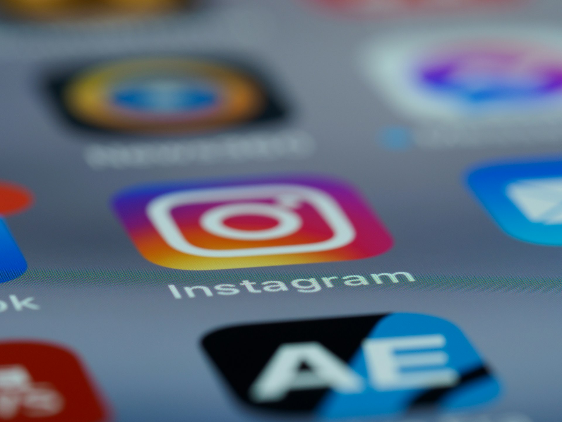 How Social Media is Shaping the Next Generation of Athlete Branding