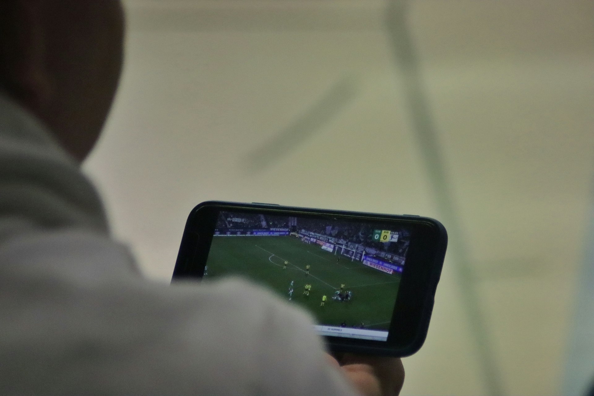 The Future of Augmented Reality in Sports Broadcasting: Transforming the Fan Experience