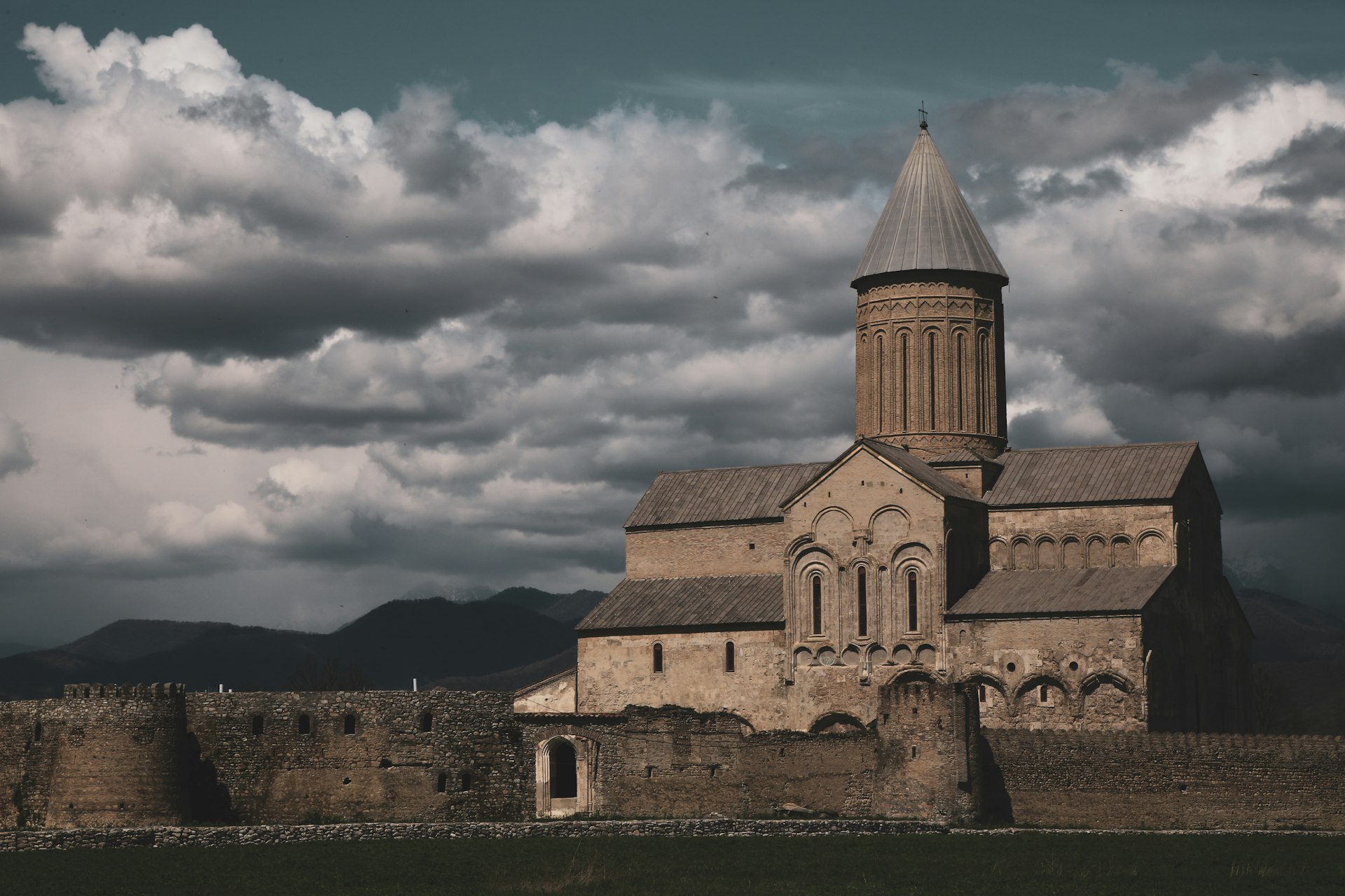 Understanding the Armenian Religion: Origins, Beliefs, and Practices