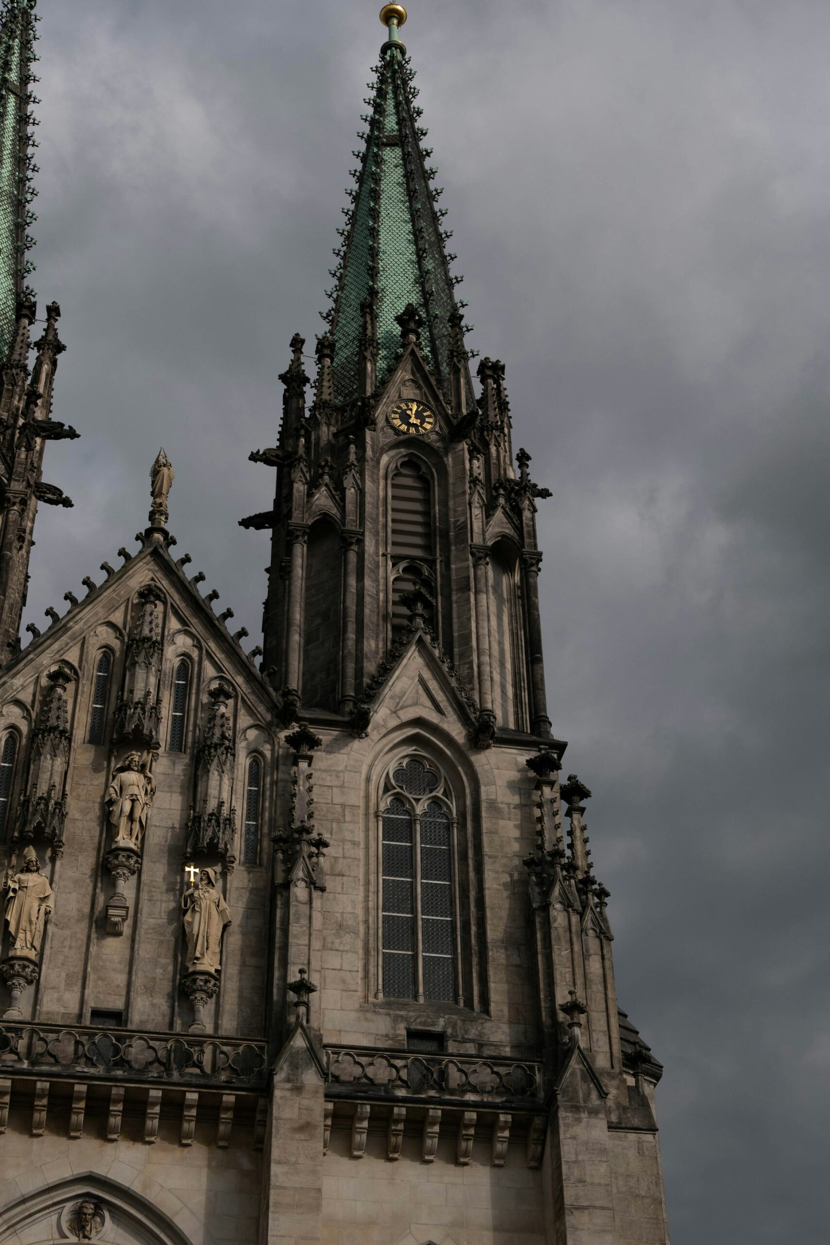 Understanding Germany's Evolving Religious Landscape: Trends, Statistics, and Access