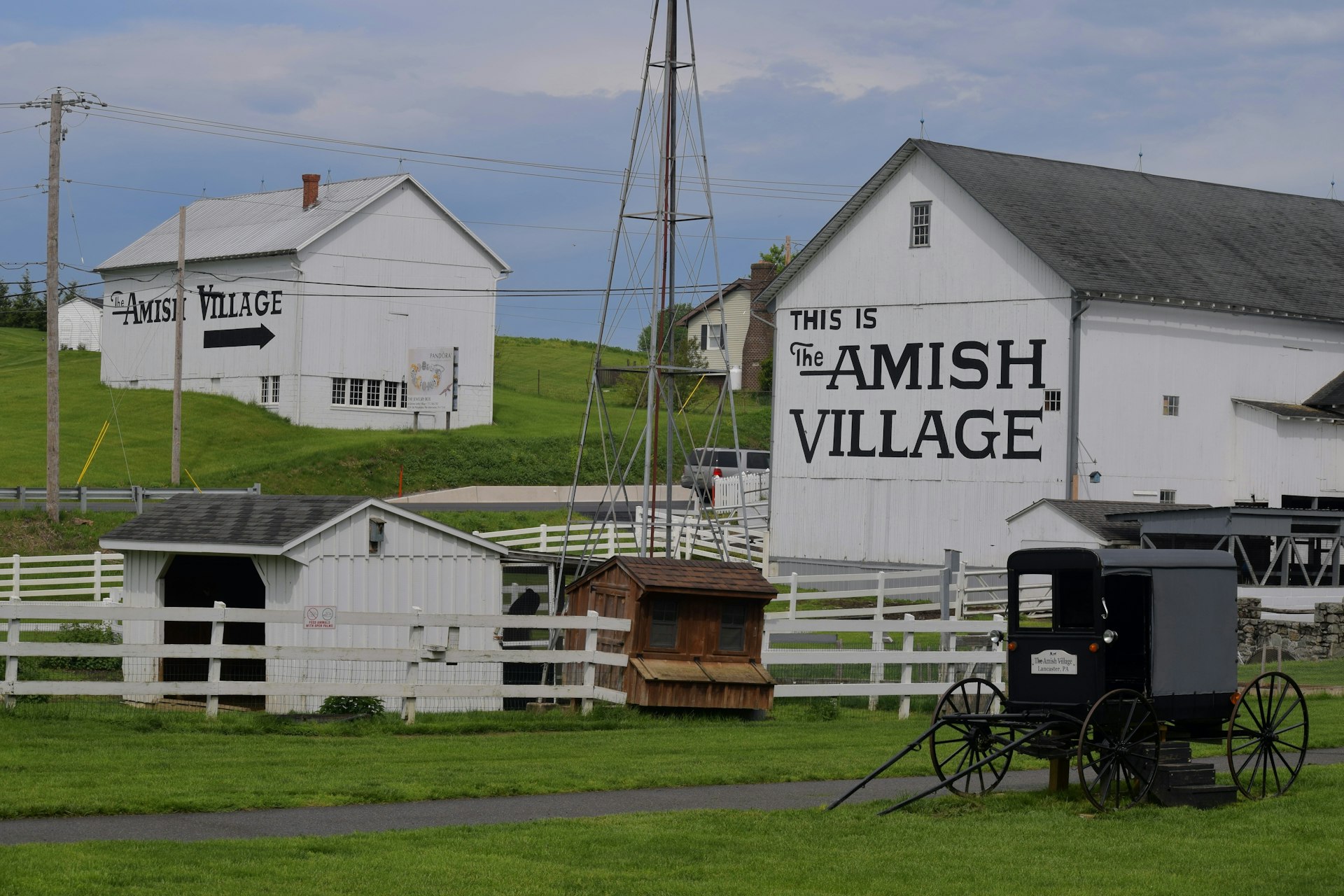 Amish Identity: Faith, Lifestyle, and Community in Practice