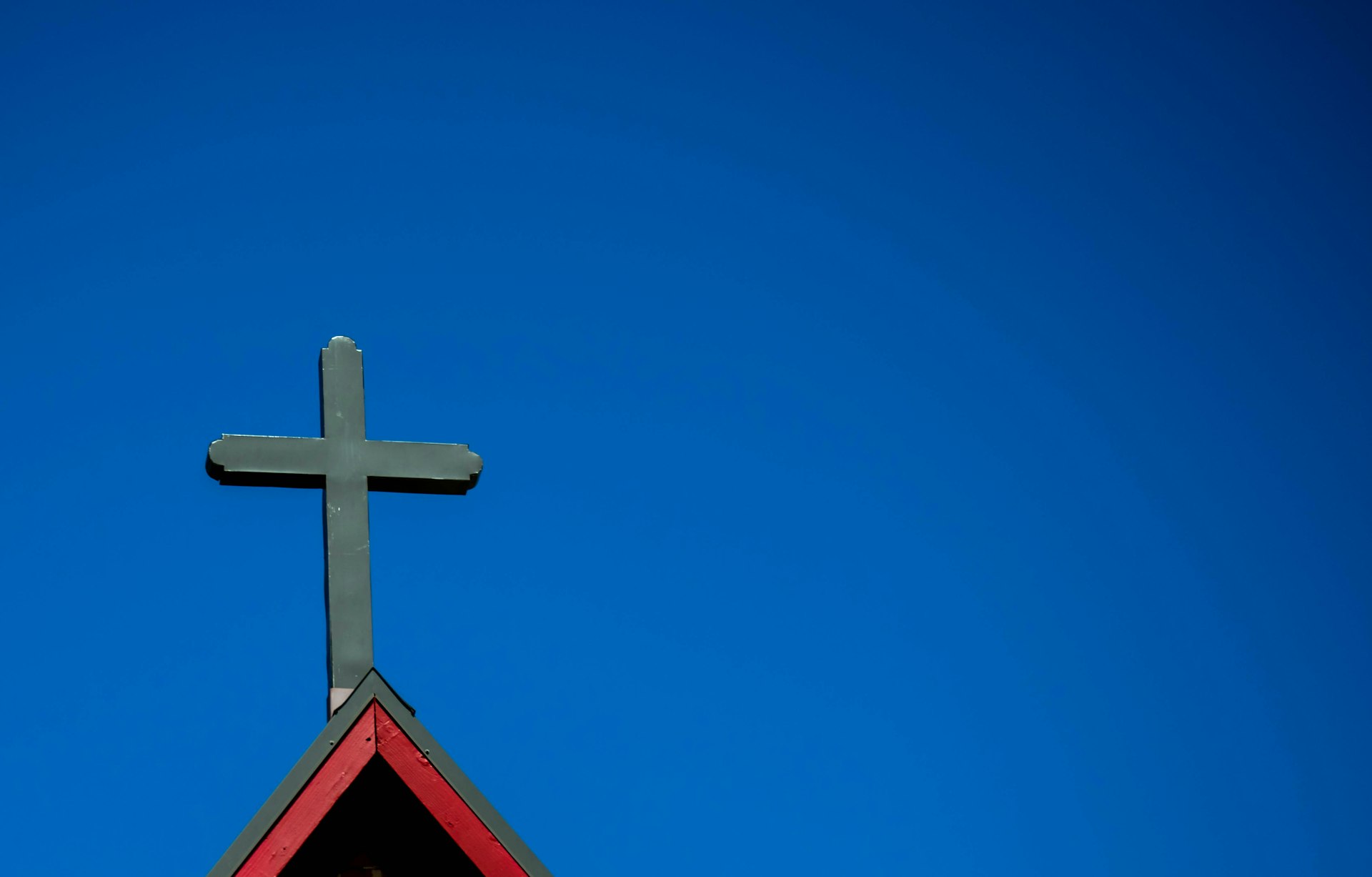 Understanding Religions That Refrain from Work on Saturday: Sabbath Observance Explained