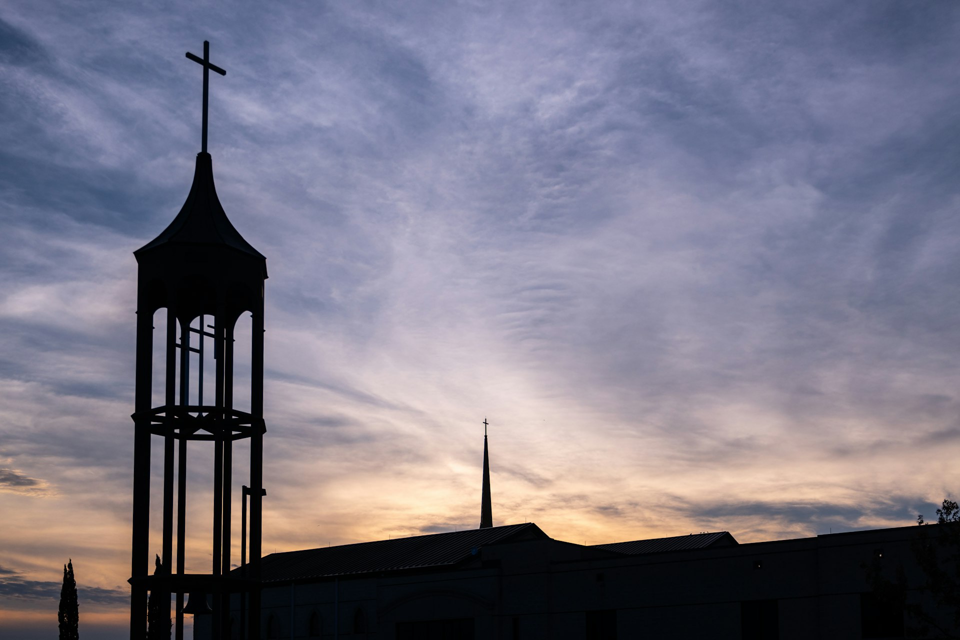 Understanding America's Dominant Religion: Current Trends, Key Facts, and How Belief Shapes U.S. Society