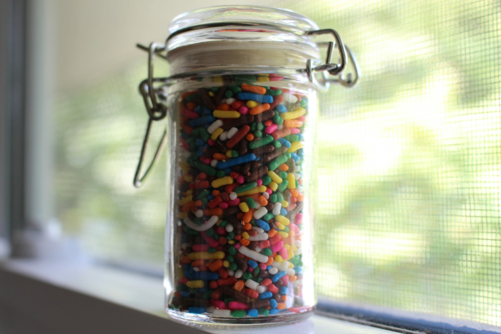 Create a Stunning Rainbow Jar: Step-by-Step Science Project Guide